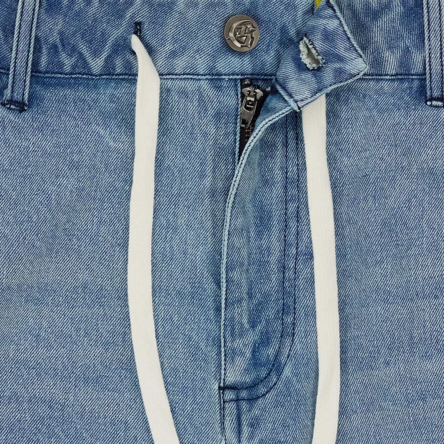 Fémur Frayed Denim Shorts (Blue)