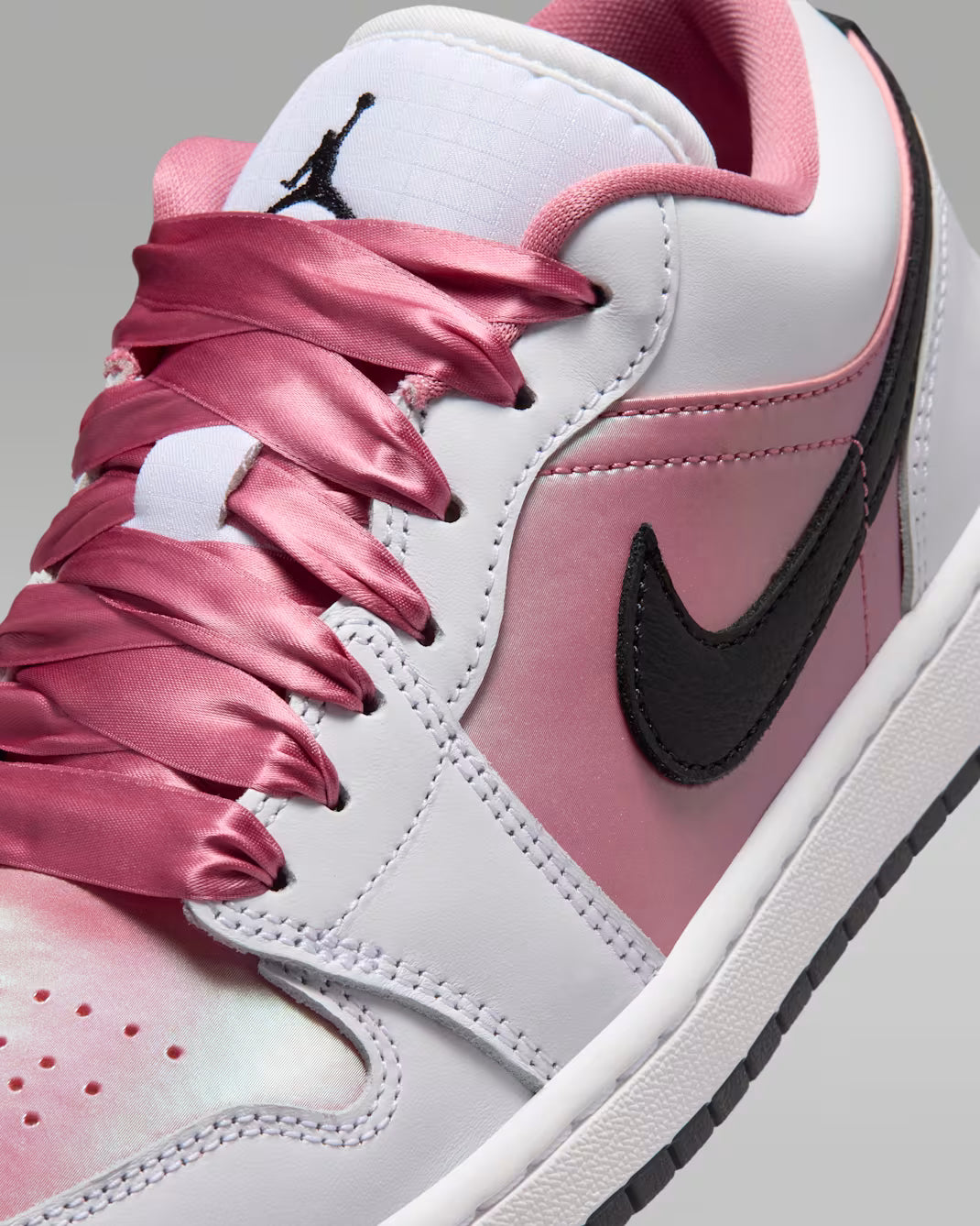 Air Jordan 1 Low SE Women's Shoes