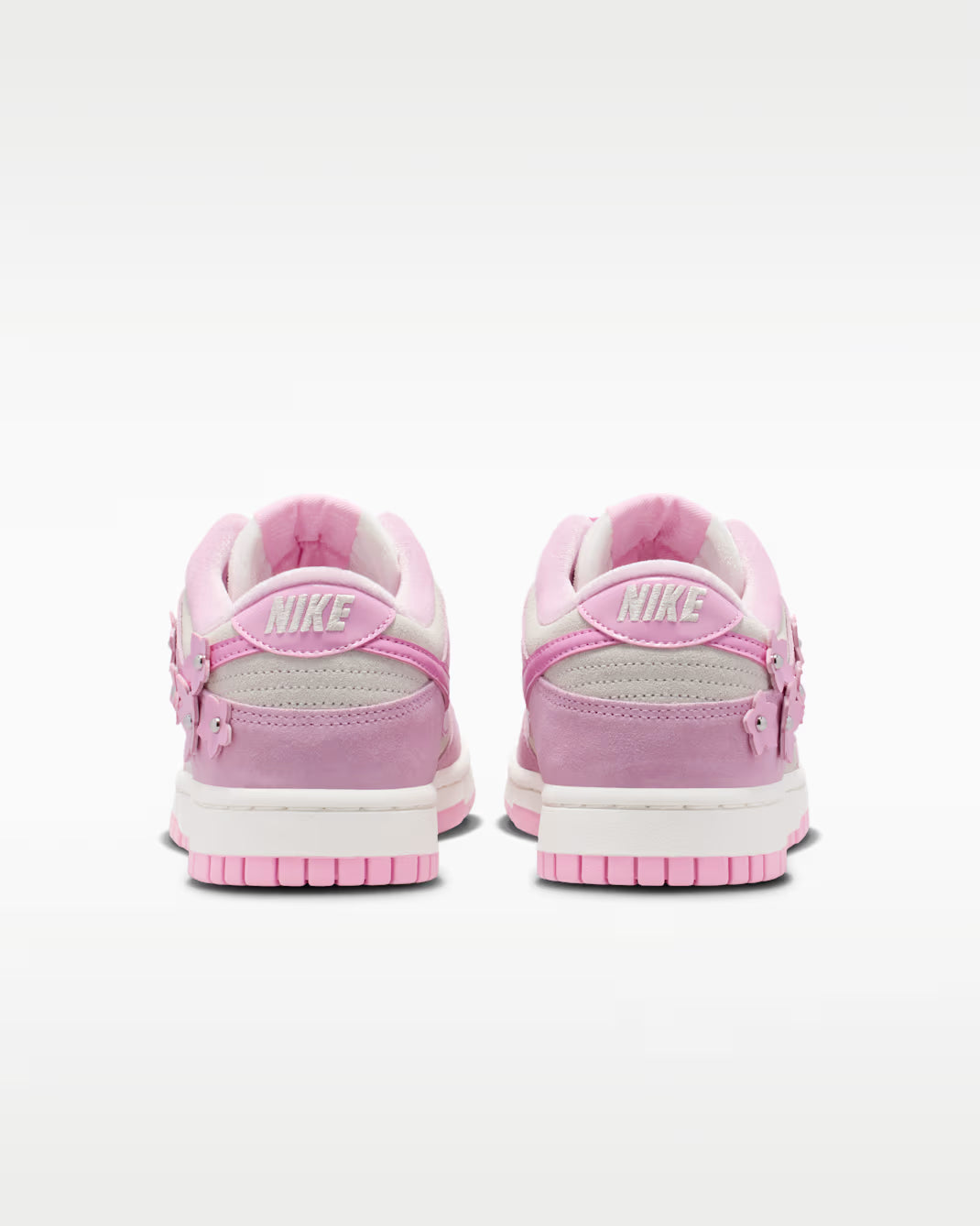 Nike Dunk Low SE "Florette"