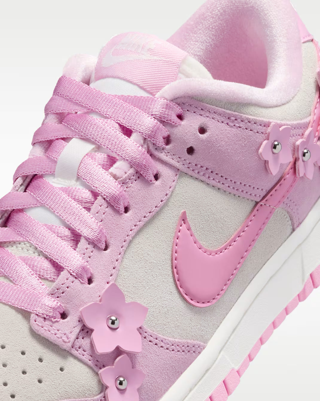 Nike Dunk Low SE "Florette"